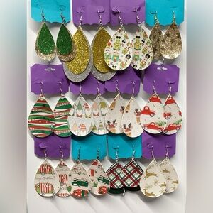 12 Womens Faux Leather Dangle Earrings Christmas #26